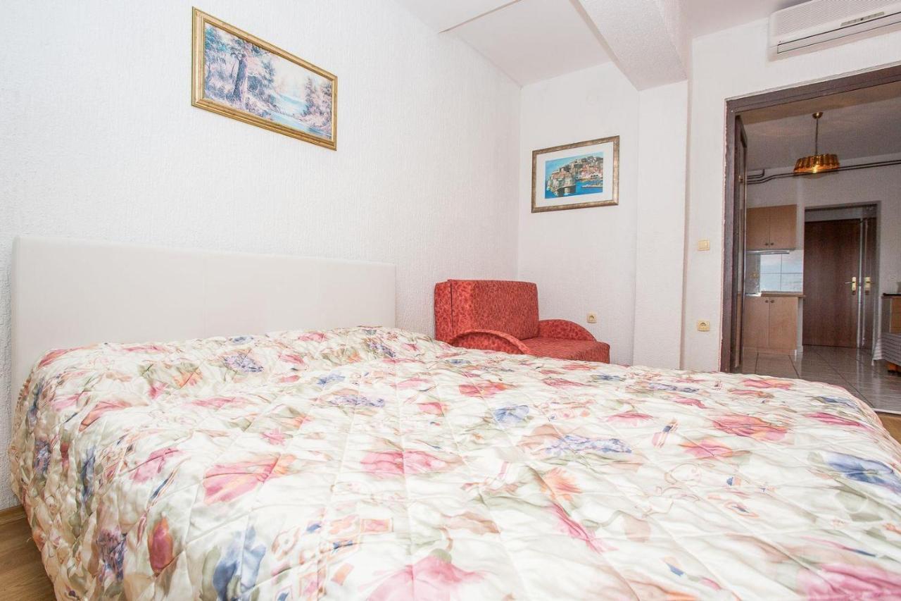 Apartments Mira On The Peljesac Peninsula Orebić Exterior foto